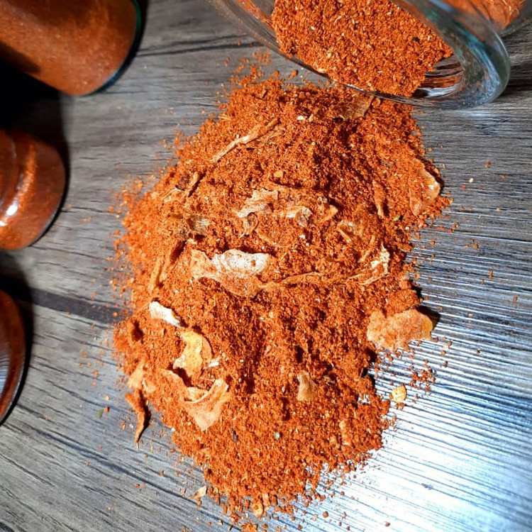 ادویه پاچیلی (ادویه مخصوص مزه دار کردن مرغ ) با وزن 100 گرم